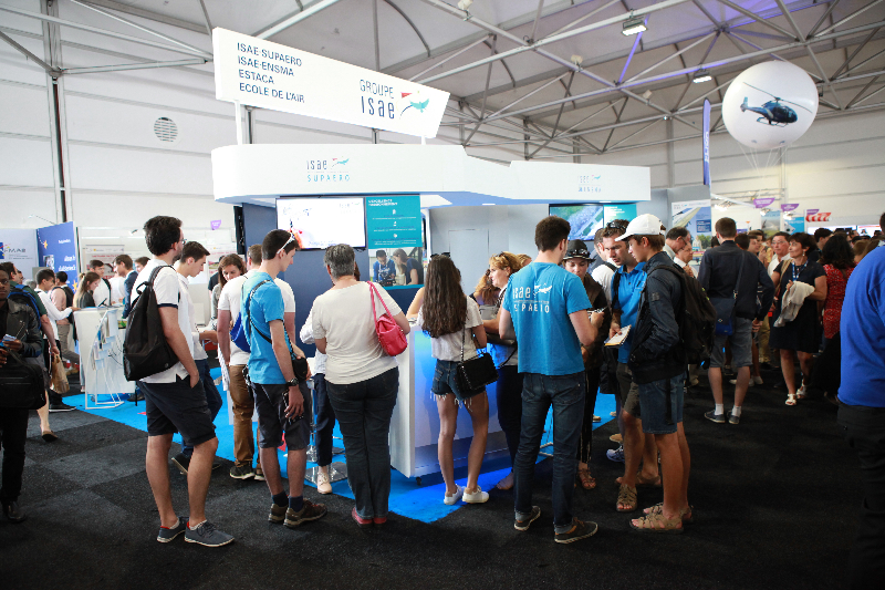 Stand Groupe ISAE